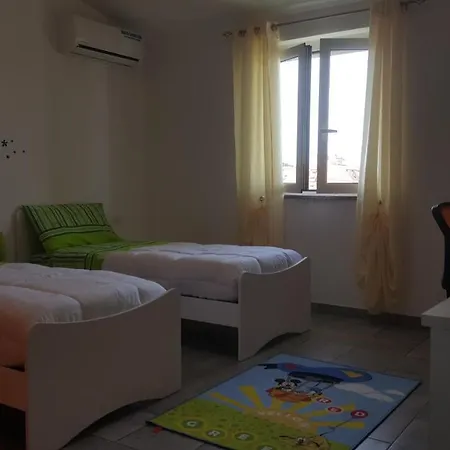 Elegant H24 * تروبيا